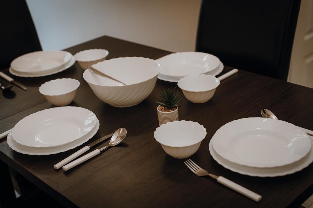 Dozsa Apartman Szeged Esterno foto